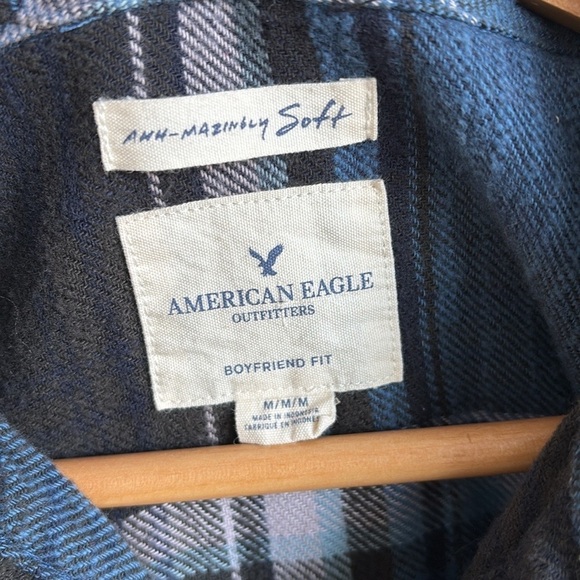American Eagle Plaid Flannel Shirt Boyfriend Fit  MEDIUM - Picture 3 of 3